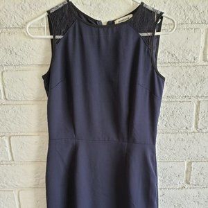 Monteau Navy Womens Dress with Lace Trim Sz S